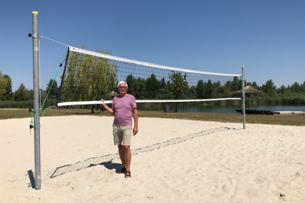 Der neue Beachvolleyballplatz ist eröffnet Der neue Beachvolleyballplatz ist eröffnet